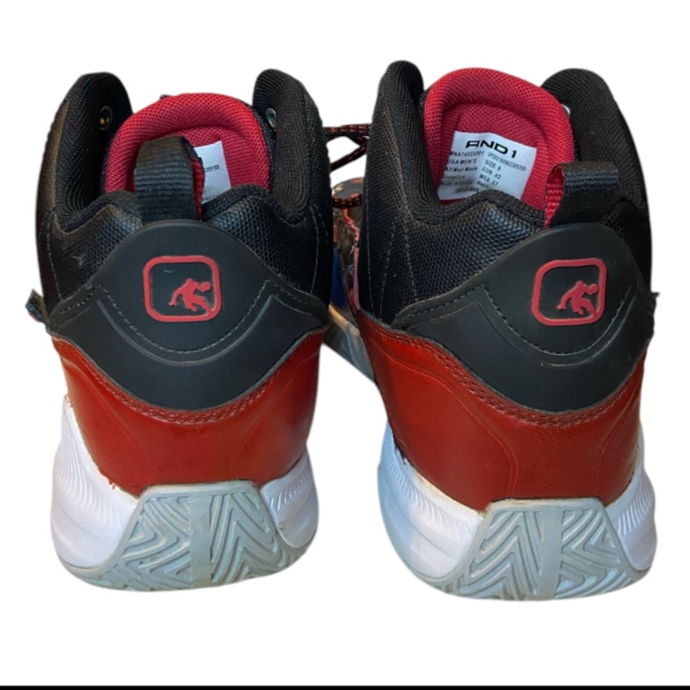 Men’s Size 9 Shaq And 1 Spider-Man shoes. Comfortable Shoes. - Picture 4 of 8